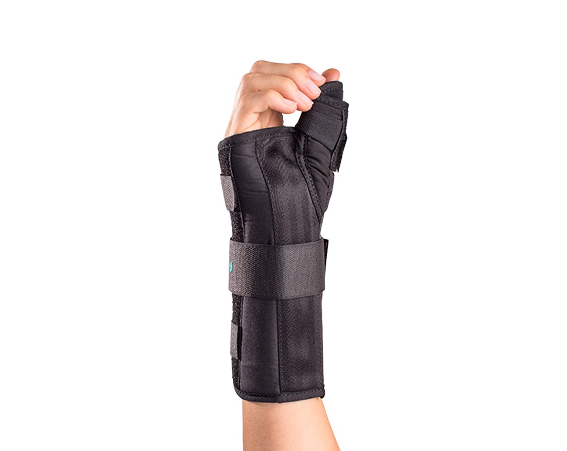 Aircast A2 Wrist Brace with Thumb Spica