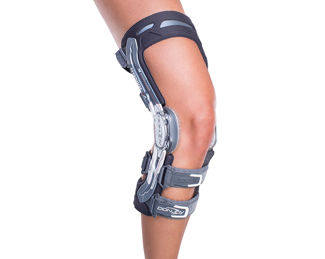 A22 Titanium Custom Knee Brace by DonJoy