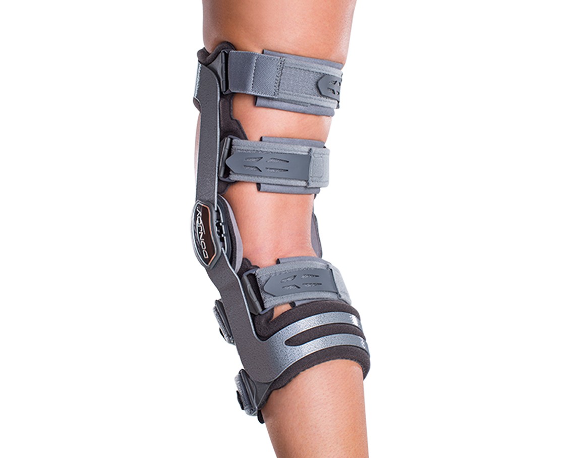 DonJoy OA Adjuster™ 3 Knee Brace