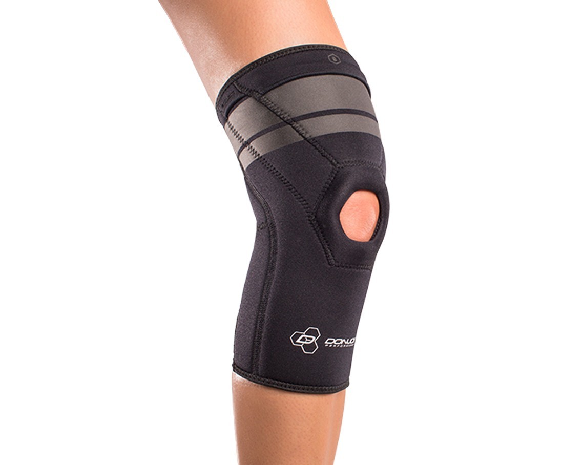 DonJoy Performance AnaForm 4MM Open Patella Knee Sleeve