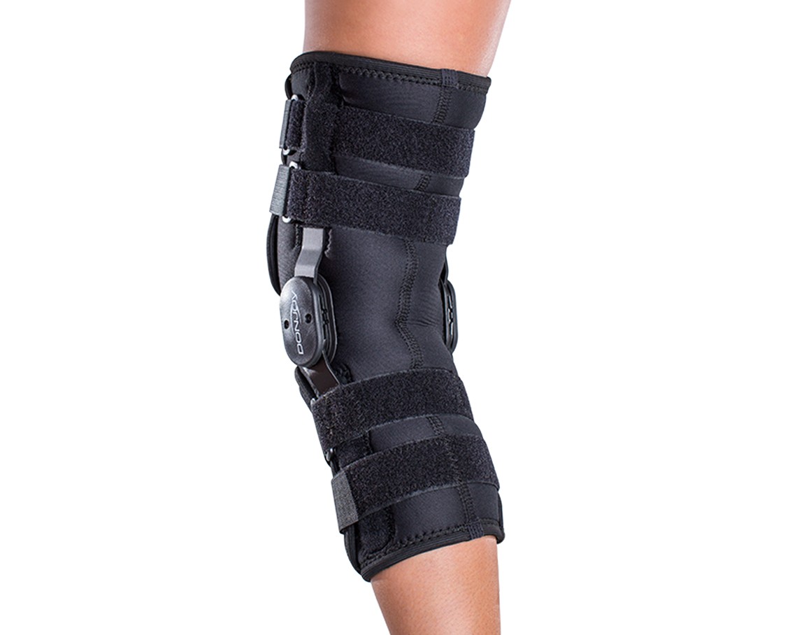 DonJoy Playmaker Knee Brace