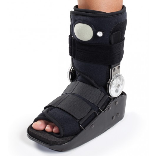 DonJoy Maxtrax ROM Air Ankle Walker Boot Walking Brace
