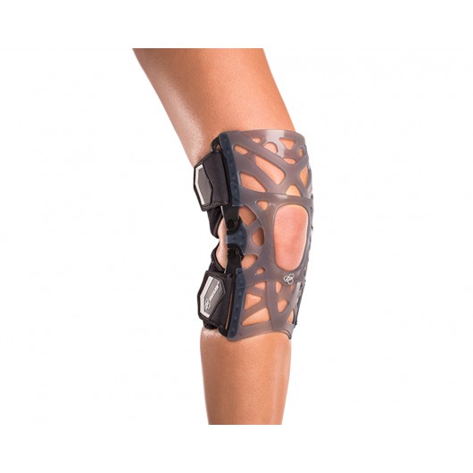 DonJoy Performance tech Knee Brace