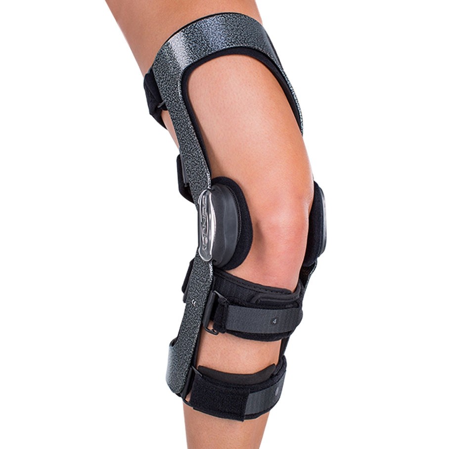 Donjoy Armor Knee Support Brace With Fourcepoint Hinge