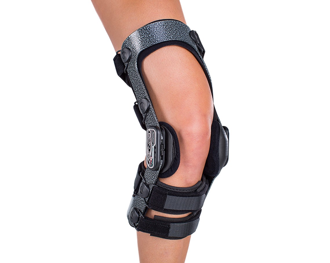donjoy armor knee brace
