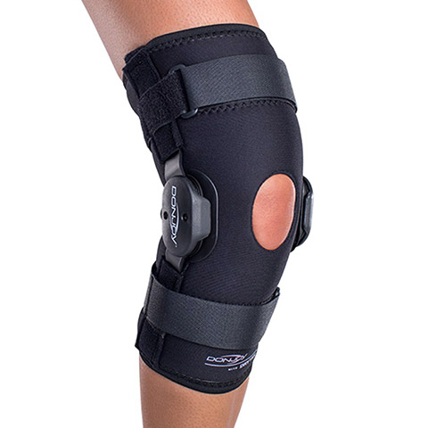 DonJoy Deluxe Hinged Knee Brace