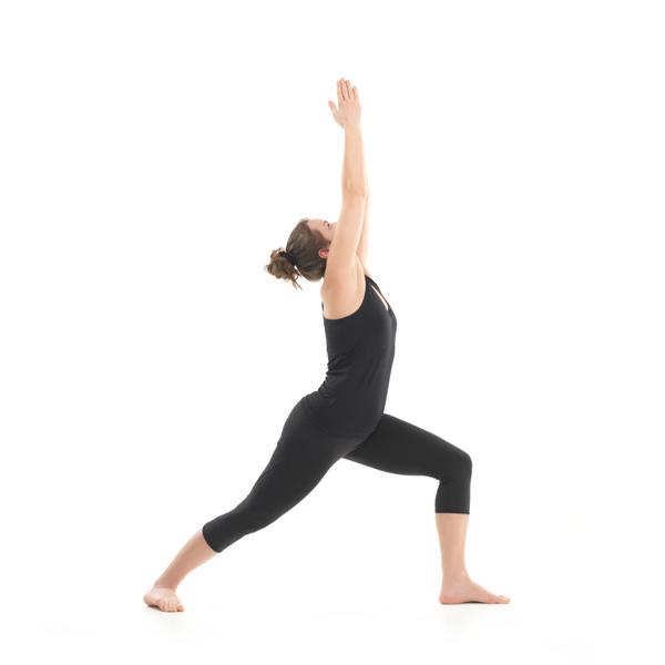warrior 1 yoga pose